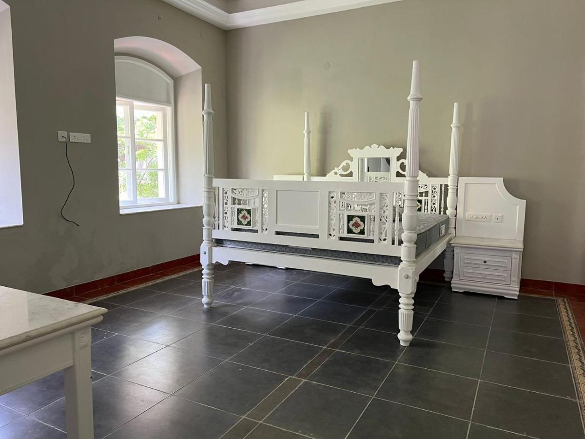 Villa Cavi Pondicherry Bagian luar foto